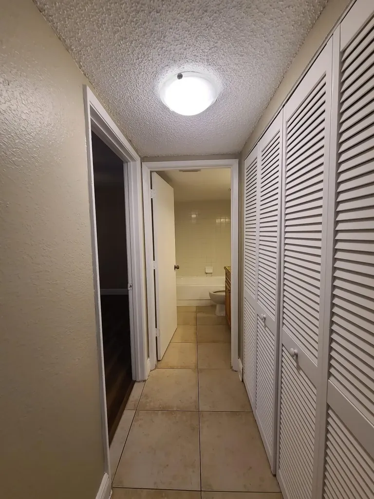 1601 Windorah Way West Palm Beach FL 33411