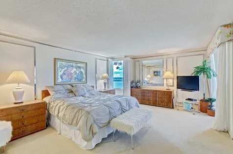 5550 N Ocean Drive Singer Island FL 33404