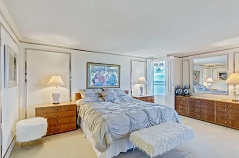 5550 N Ocean Drive Singer Island FL 33404