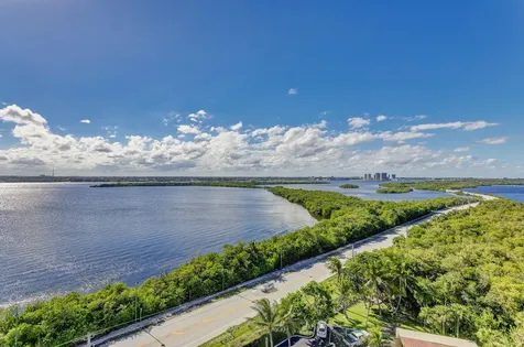 5550 N Ocean Drive Singer Island FL 33404