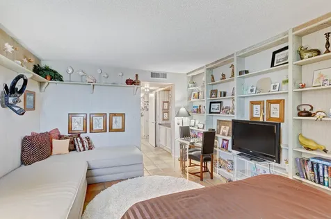 5550 N Ocean Drive Singer Island FL 33404