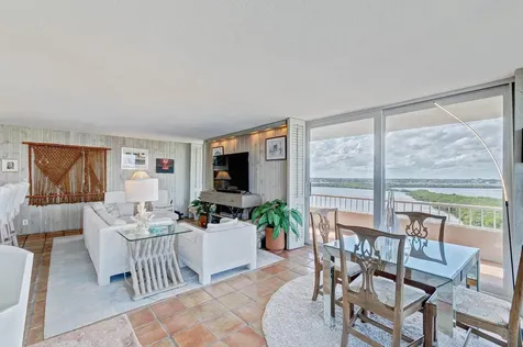 5550 N Ocean Drive Singer Island FL 33404
