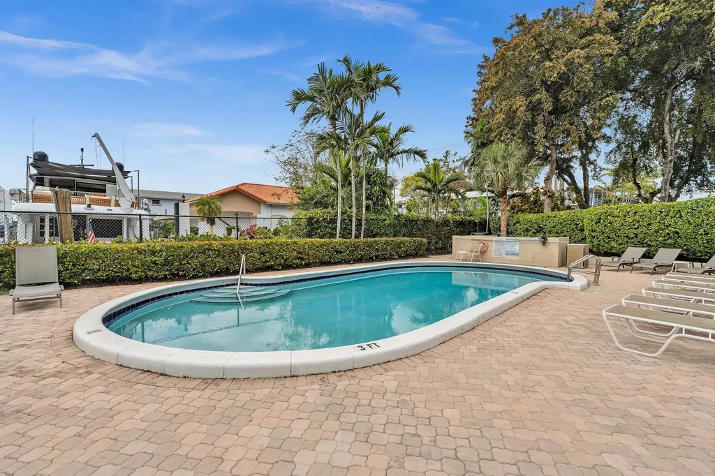 1600 SE 15th Street Fort Lauderdale FL 33316