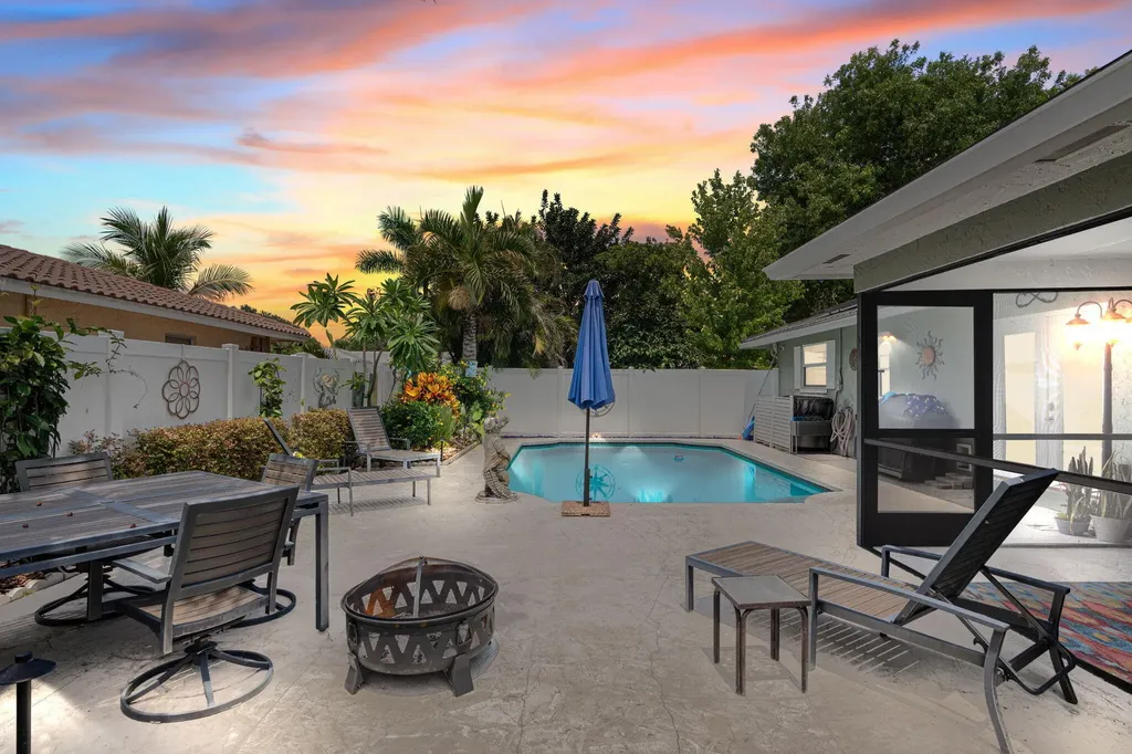 2529 NW 32nd Street Boca Raton FL 33434