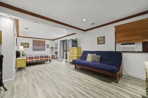 3922 SE Fairway W Stuart FL 34997