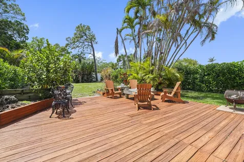 3922 SE Fairway W Stuart FL 34997