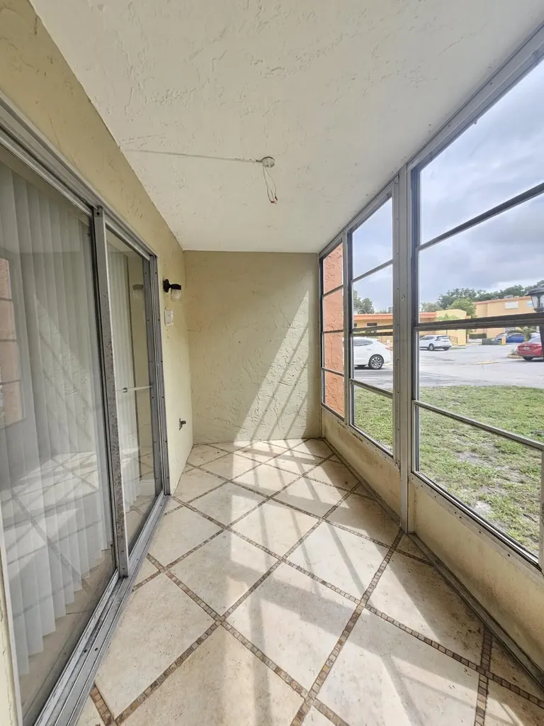 4324 NW 9th Avenue Deerfield Beach FL 33064