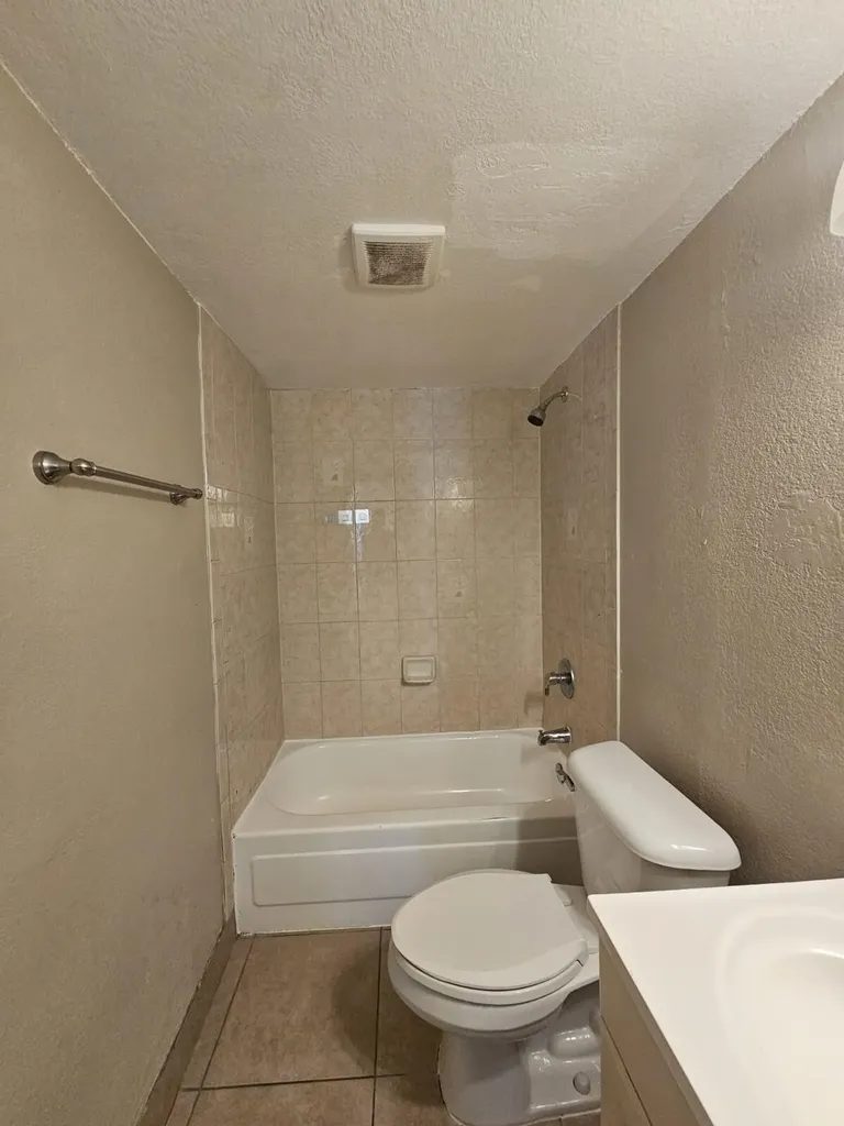 4324 NW 9th Avenue Deerfield Beach FL 33064