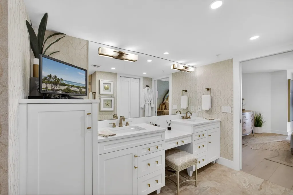 176 Helios Drive Jupiter FL 33477