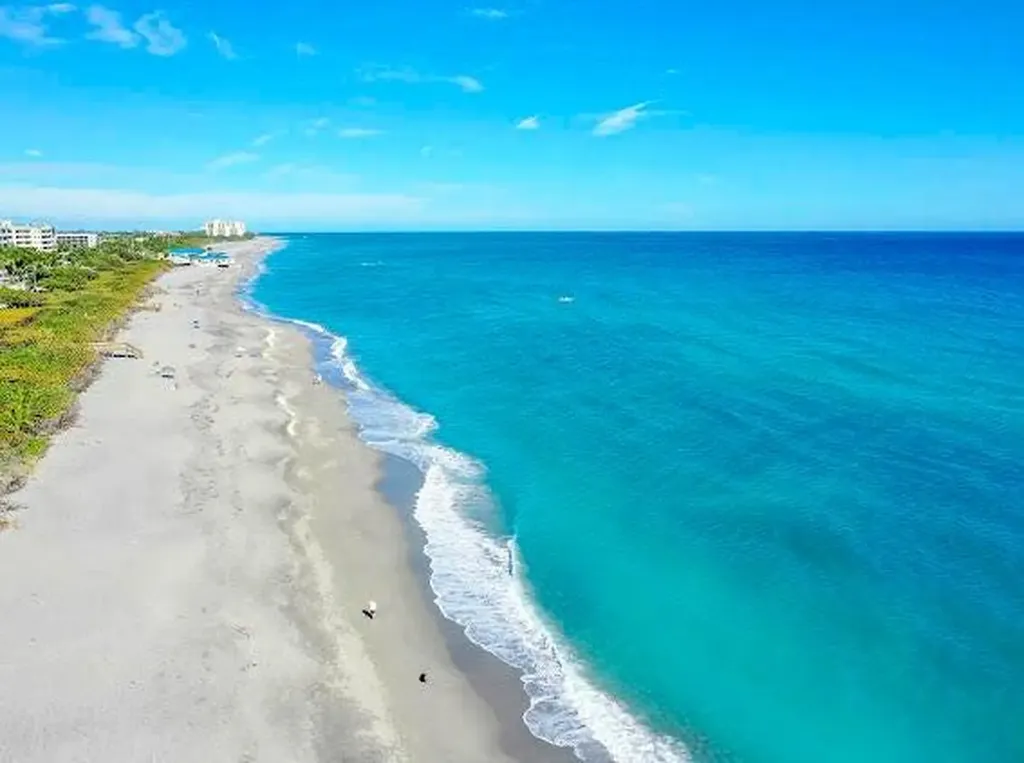 176 Helios Drive Jupiter FL 33477