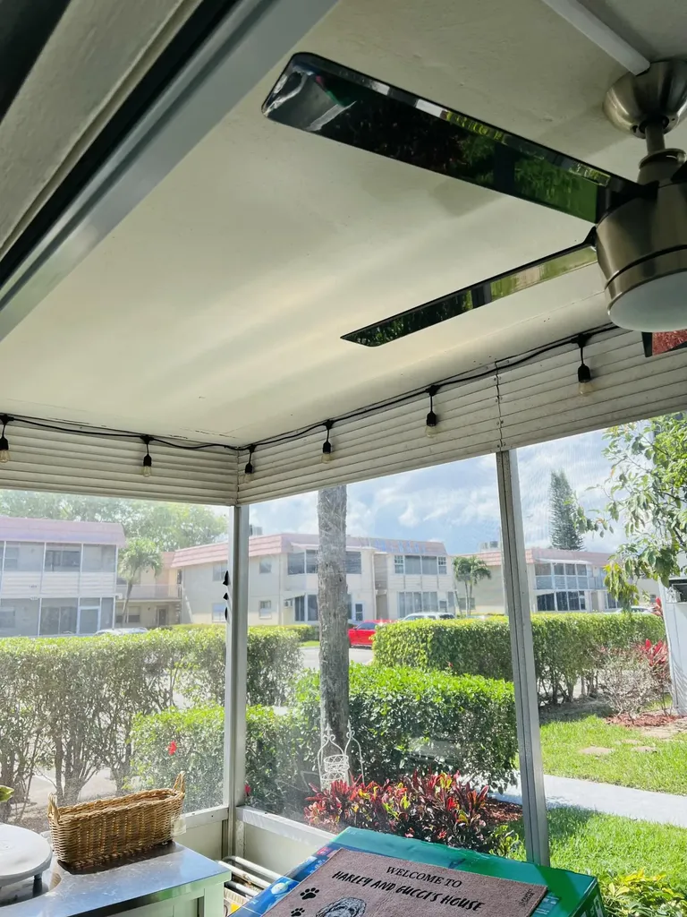 390 Saxony Delray Beach FL 33446