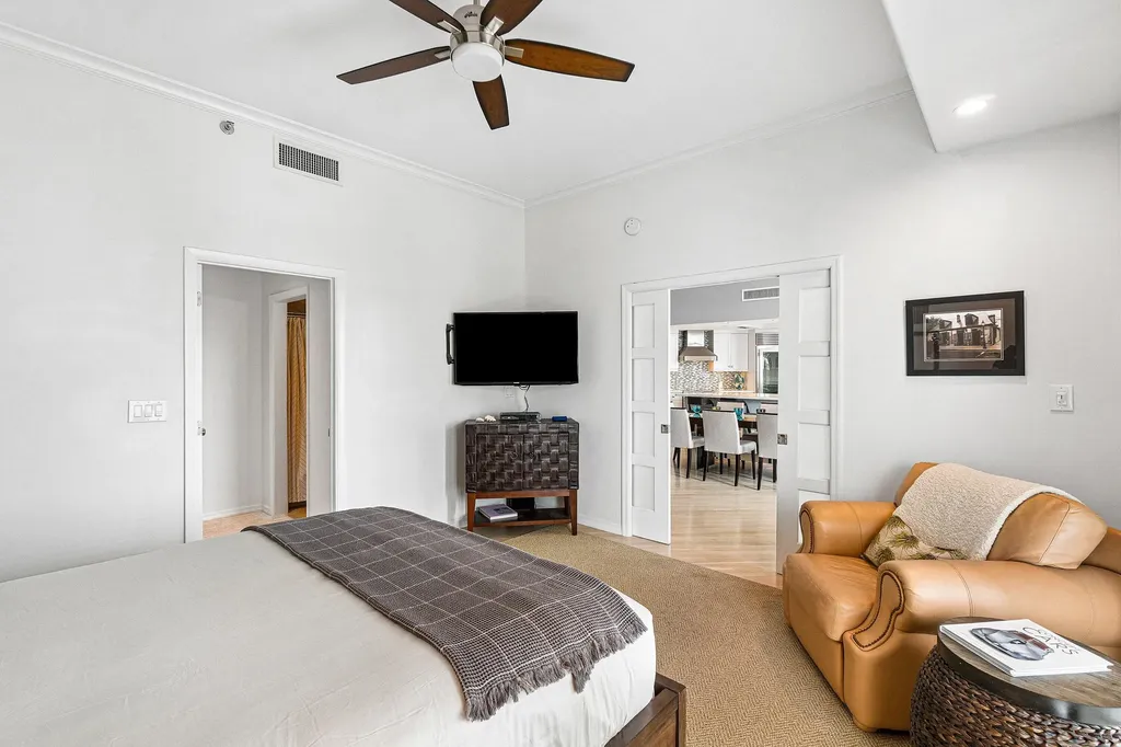300 SE 5th Avenue Boca Raton FL 33432