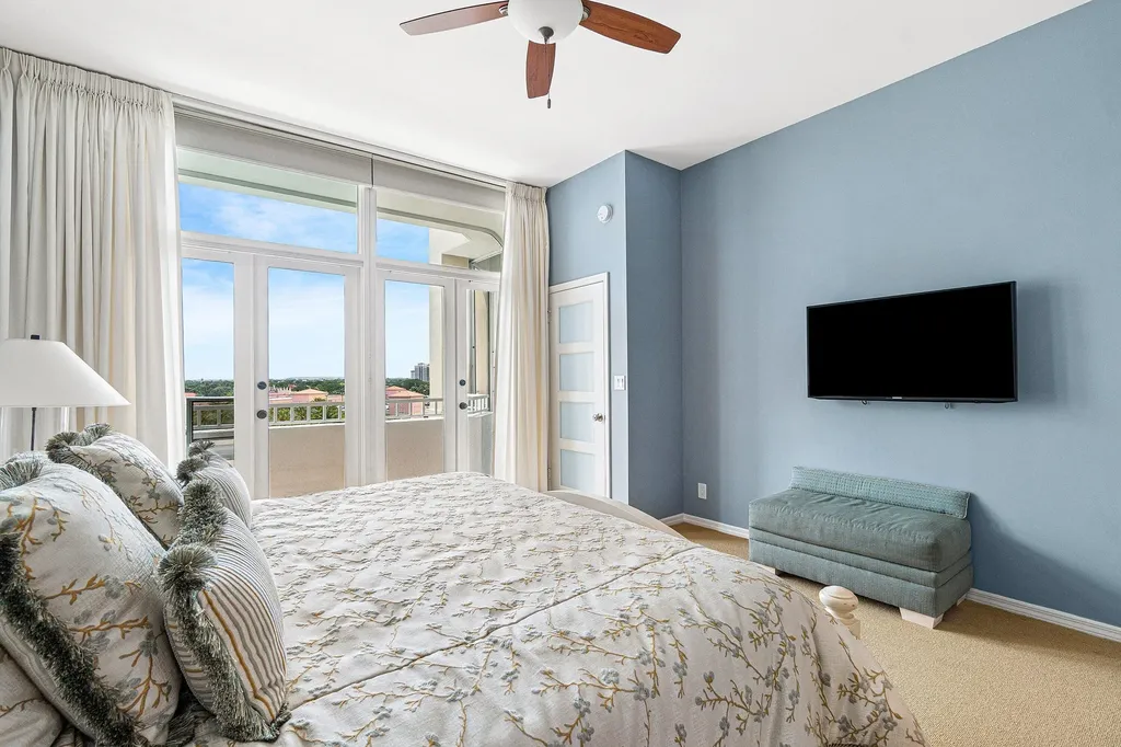 300 SE 5th Avenue Boca Raton FL 33432