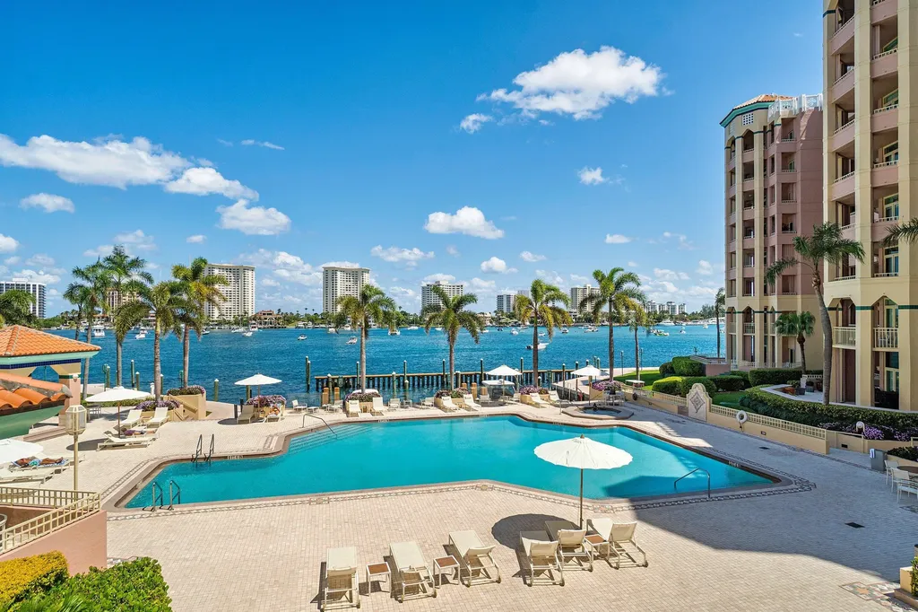 300 SE 5th Avenue Boca Raton FL 33432
