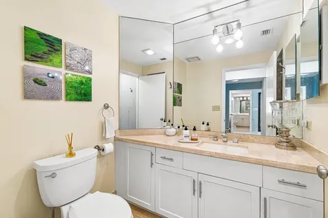 300 SE 5th Avenue Boca Raton FL 33432