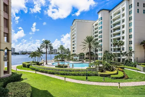 300 SE 5th Avenue Boca Raton FL 33432