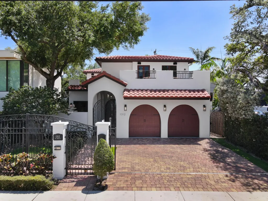 1312 SE 2nd Court Fort Lauderdale FL 33301