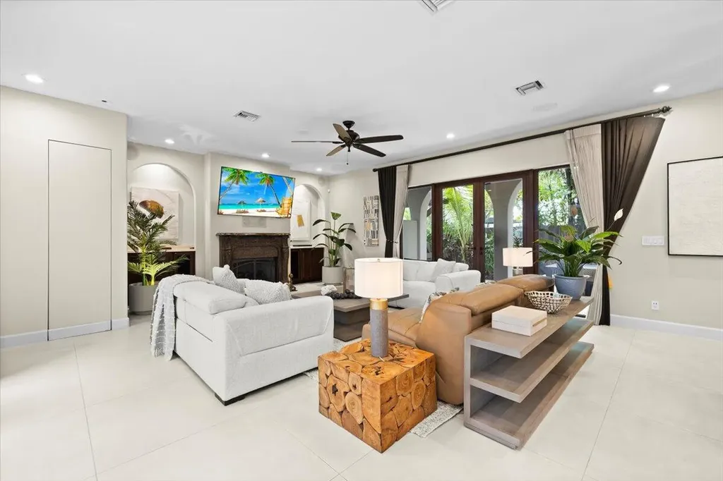 1312 SE 2nd Court Fort Lauderdale FL 33301