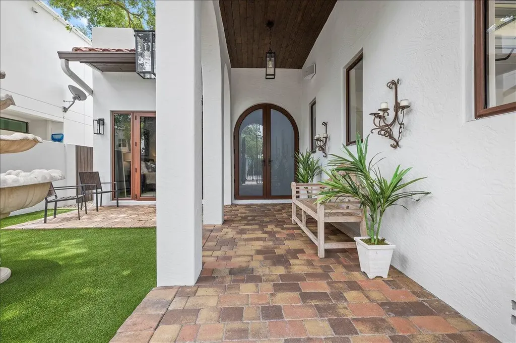 1312 SE 2nd Court Fort Lauderdale FL 33301