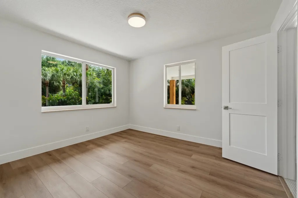 8781 N Virginia Avenue Palm Beach Gardens FL 33418