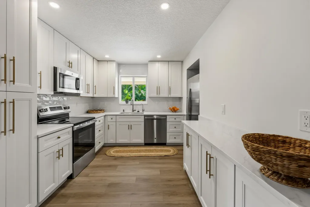 8781 N Virginia Avenue Palm Beach Gardens FL 33418