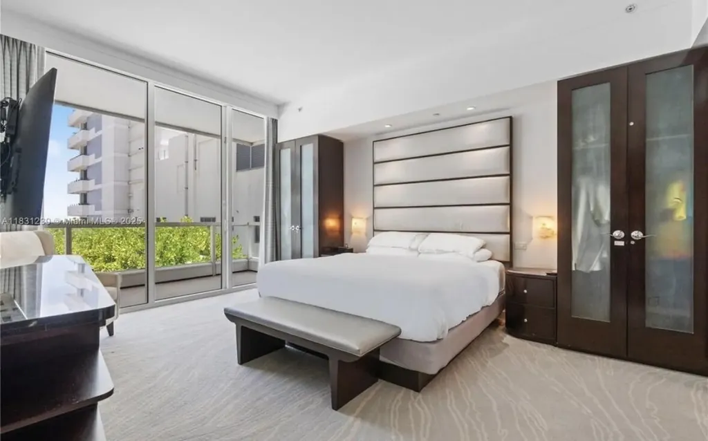 4391 Collins Avenue Miami Beach FL 33140
