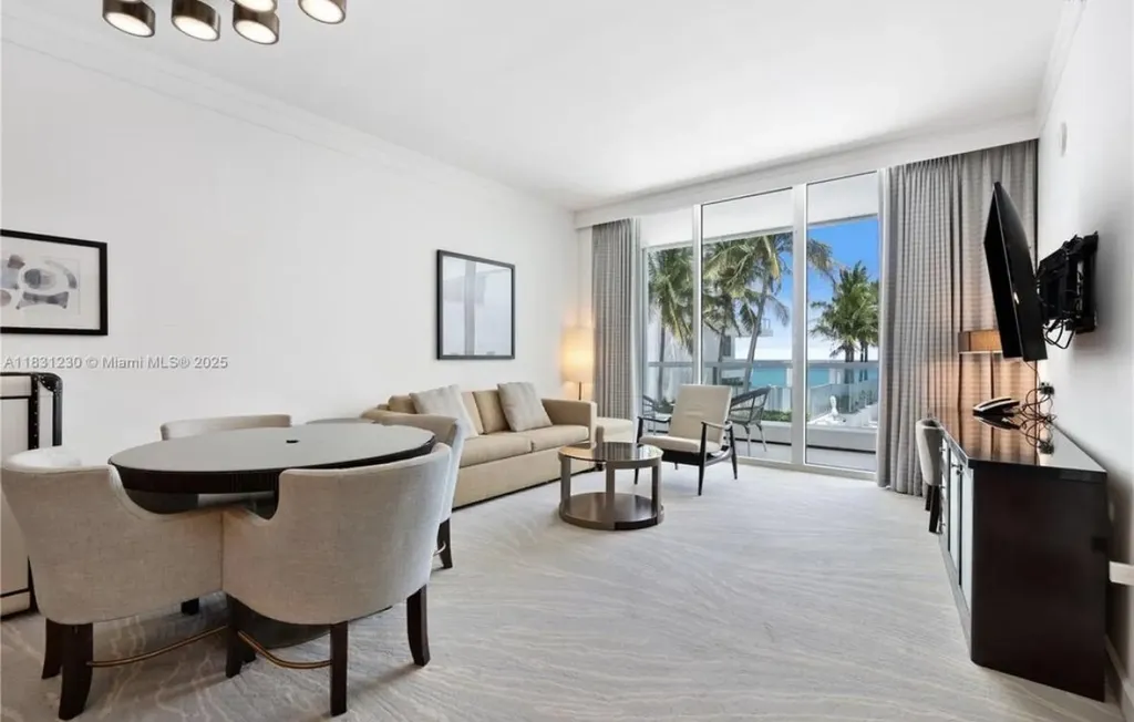 4391 Collins Avenue Miami Beach FL 33140
