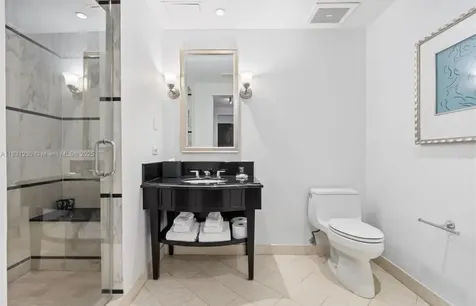 4391 Collins Avenue Miami Beach FL 33140