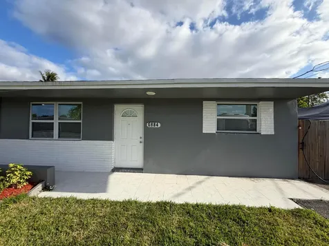 6884 SW 15th Street North Lauderdale FL 33068