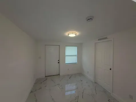 6884 SW 15th Street North Lauderdale FL 33068