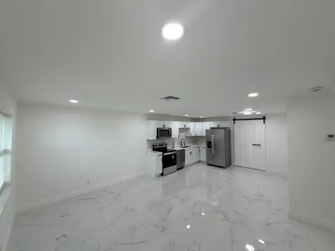 6884 SW 15th Street North Lauderdale FL 33068