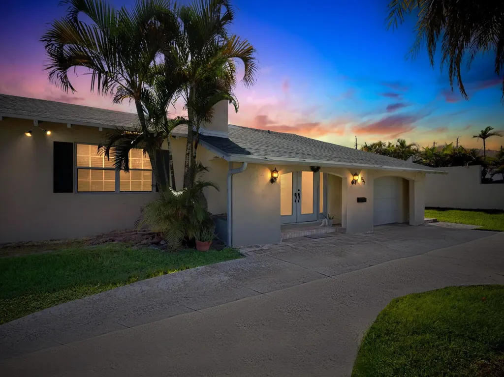 832 Green Street West Palm Beach FL 33405