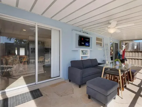 832 Green Street West Palm Beach FL 33405