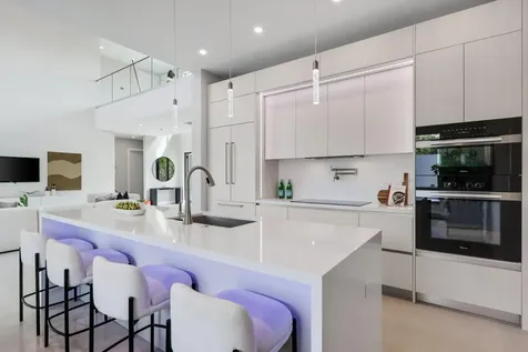 2015 NE 4th Avenue Wilton Manors FL 33305