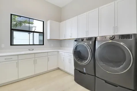 13242 Artisan Circle Palm Beach Gardens FL 33418