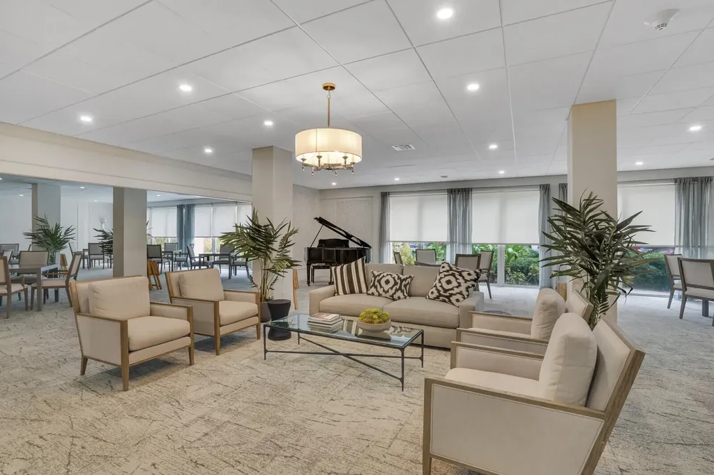 2295 S Ocean Boulevard Palm Beach FL 33480