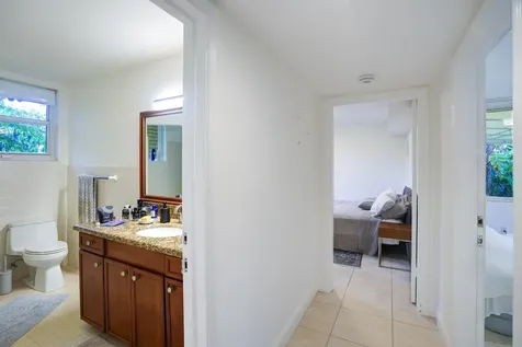 216 32nd Street West Palm Beach FL 33407