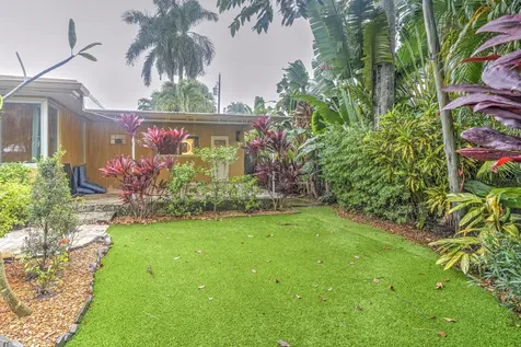 216 32nd Street West Palm Beach FL 33407