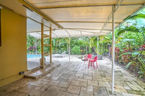 216 32nd Street West Palm Beach FL 33407