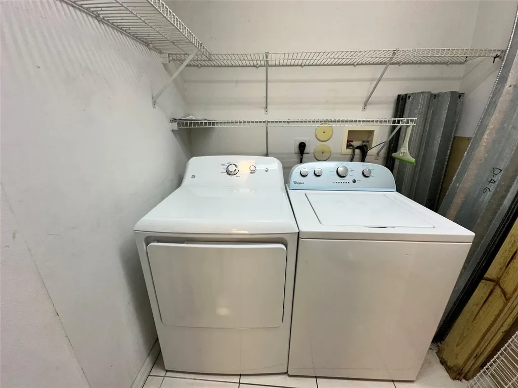 3345 NW 101st Avenue Sunrise FL 33351