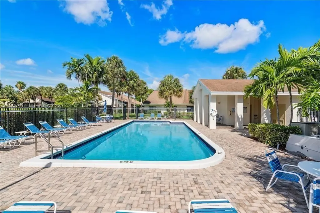 3345 NW 101st Avenue Sunrise FL 33351