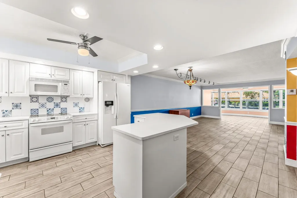 3031 NE 51st Street Fort Lauderdale FL 33308