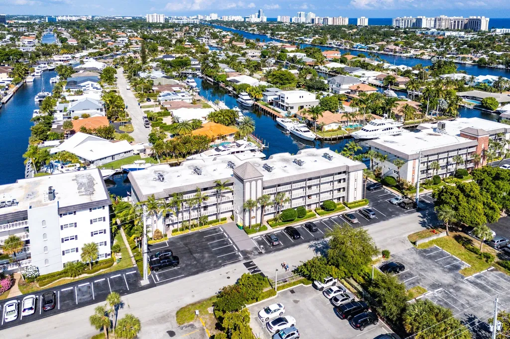 3031 NE 51st Street Fort Lauderdale FL 33308
