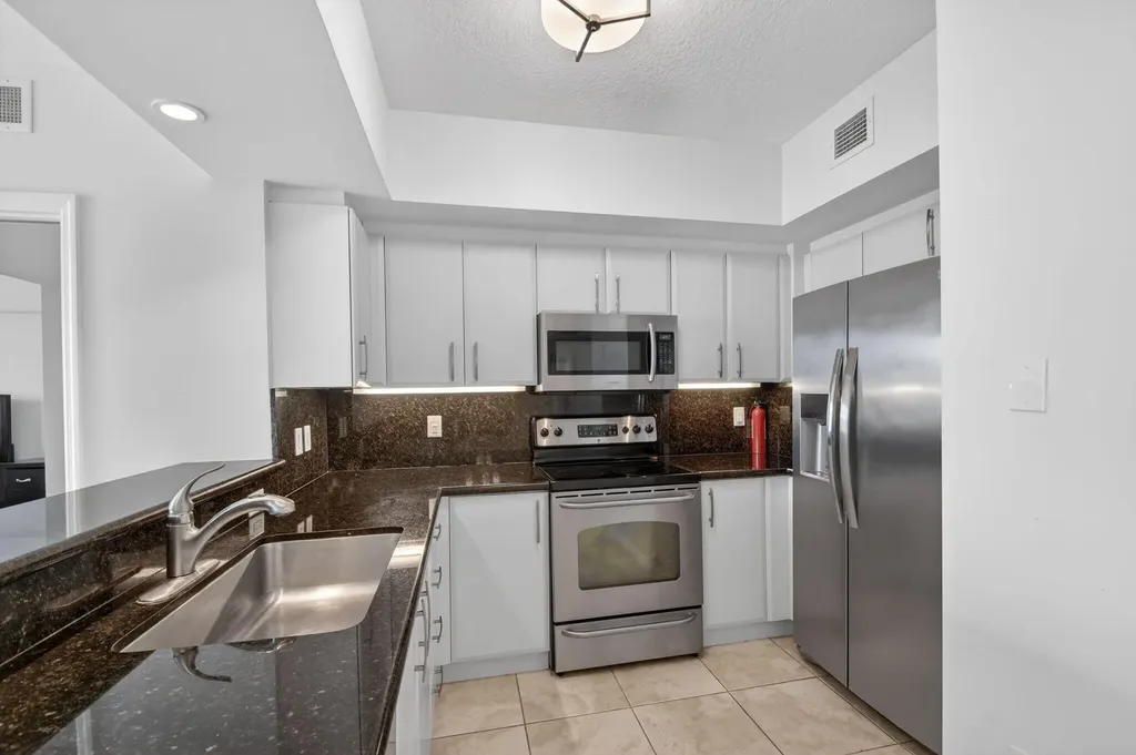 403 S Sapodilla Avenue West Palm Beach FL 33401