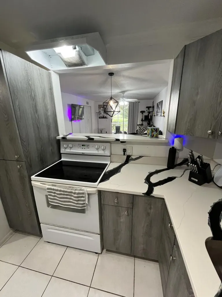 5961 NW 2nd Avenue Boca Raton FL 33487