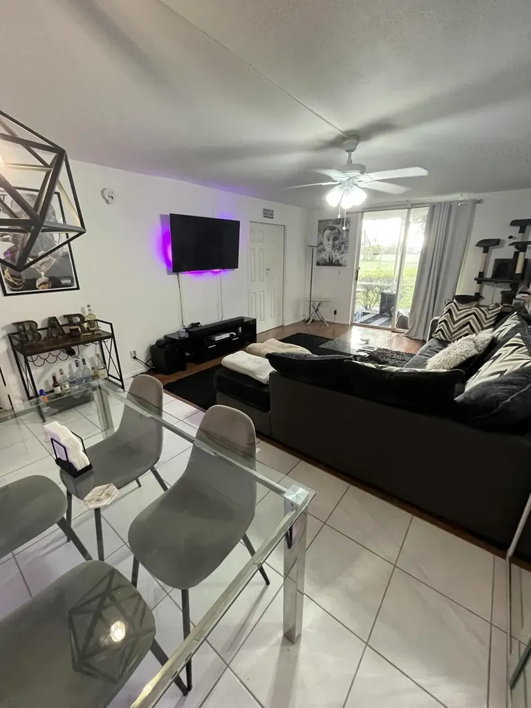 5961 NW 2nd Avenue Boca Raton FL 33487