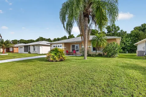 5740 Travelers Way Fort Pierce FL 34982