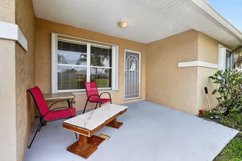 5740 Travelers Way Fort Pierce FL 34982