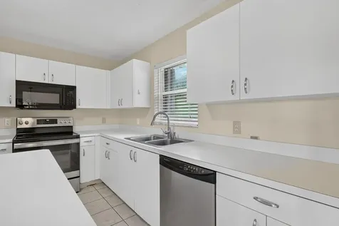 5740 Travelers Way Fort Pierce FL 34982