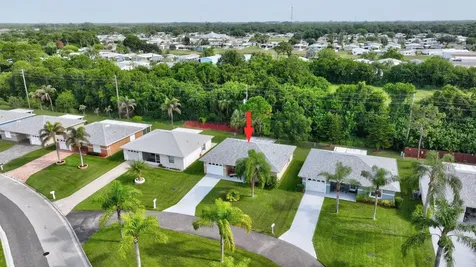 5740 Travelers Way Fort Pierce FL 34982